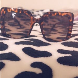 Fashion Nova sunglasses